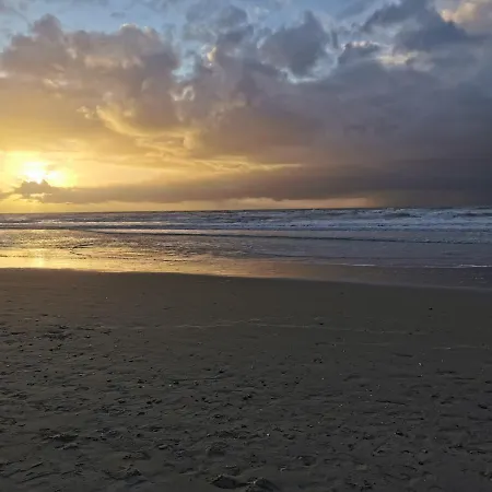 Lägenhet Le Ptit Coin De La Baie
